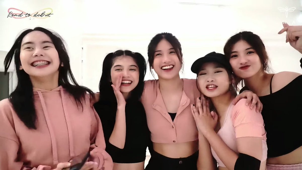 felipnase's tweet photo. KAIA IS FIVE. π«Ά Omg sorry late ako huhu mapapatawad niyo po ba ako? HAHAHAHA Love u guysss @KAIA_Members <33
KAIA RoadToDebut EP3
#KAIA #KAIARoadToDebut #KAIARoadToDebut_EP3 https://t.co/m1ggI9G6Xe