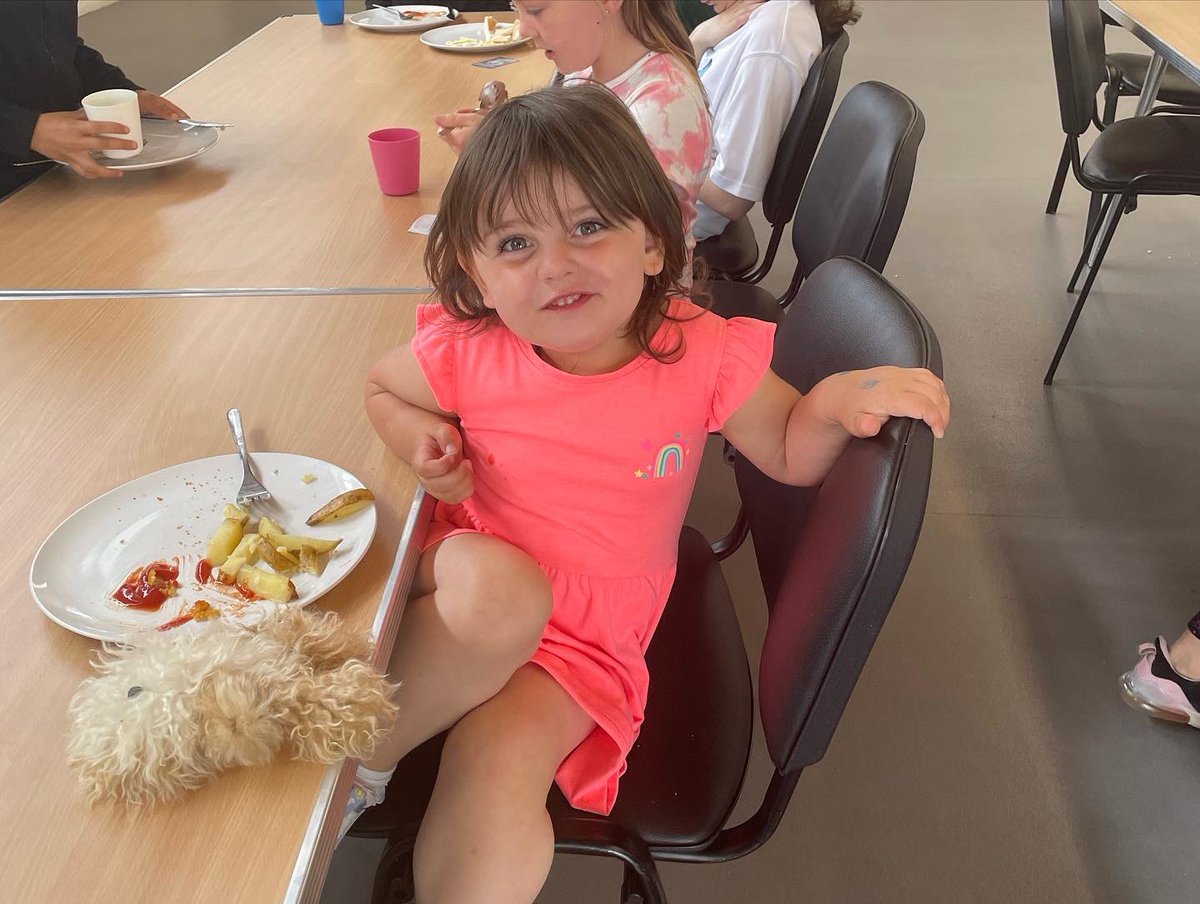 MollysGift6's tweet photo. 🇬🇧👑 QUEENS JUBILEE 👑🇬🇧 

Today we made some crowns in celebration of the Jubilee! 

We love our Saturday mornings at The Arc! 💙🦋 

#MW6
#MollysGift 
#ToHelpEveryoneSmile https://t.co/p8mU8Z0U1I