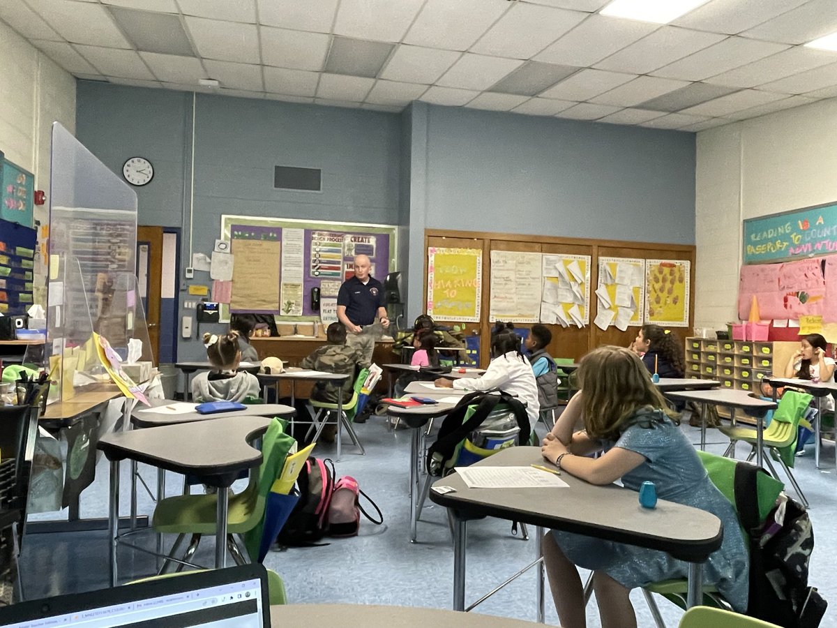 ✏️Eileen CCampos✏️ tweet media