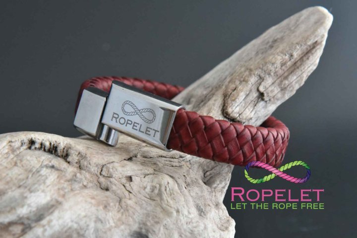 Ropelet's tweet photo. UK made bracelets at https://t.co/xERWQVHF6K that are made to your choices including any wrist size, wrap and stainless clasp choices at amazing prices from our rope, leather and stainless ranges . #style #fashion #bracelet #ropelet https://t.co/4zDZh56CuU