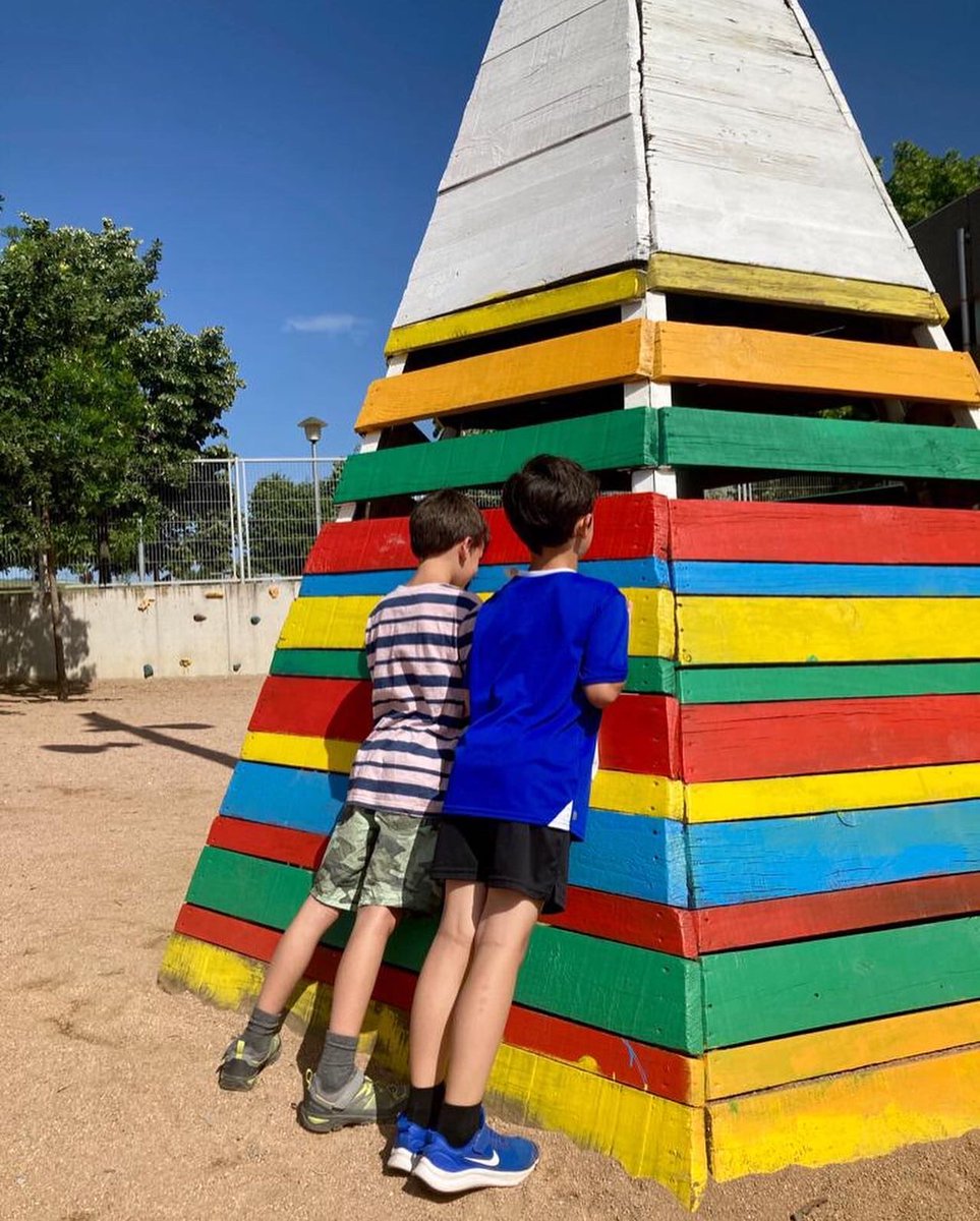 ie_martamata's tweet photo. Molt contents i agraïts dels resultats finals! Que bonic veure la comunitat educativa treballant pels infants! #juntsfemescola @afa_iemartamata #diainternacionaldeljoc #IEMM https://t.co/XWabKspb7f