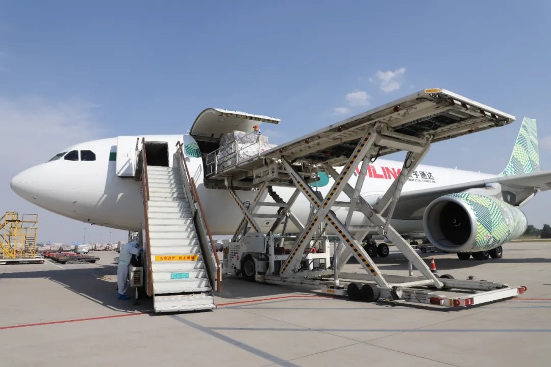ChiangDecostone's tweet photo. Great news to my Mexico customers.
Zhengzhou-Mexico City Freight Route Officially Opened,Jesús Seade Video Attended the Ceremony.On May 28,Beijing time,the 50th anniversary of the establishment of diplomatic relations between China and Mexico. https://t.co/V4VF3Y3y30