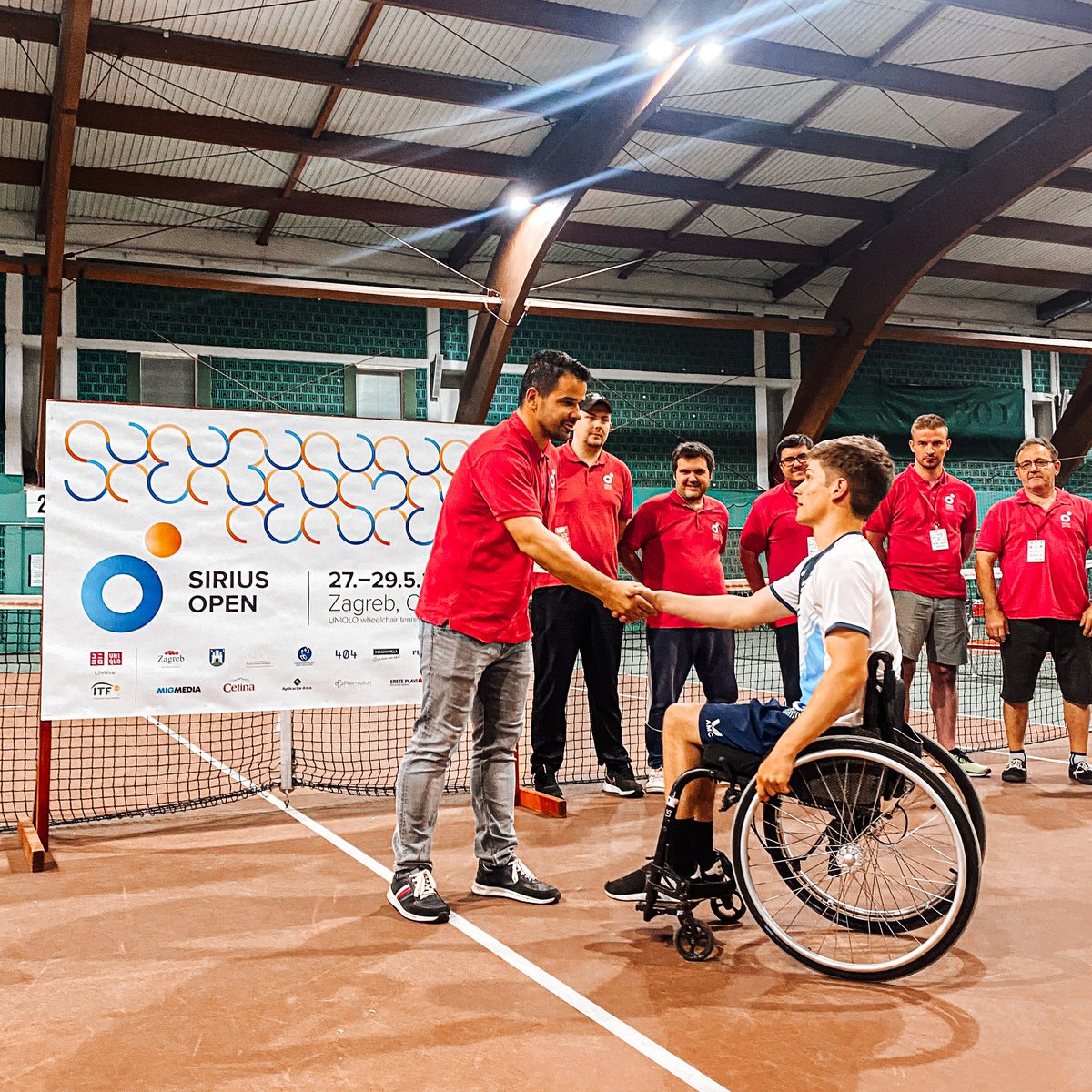 Greg Slade tweet media