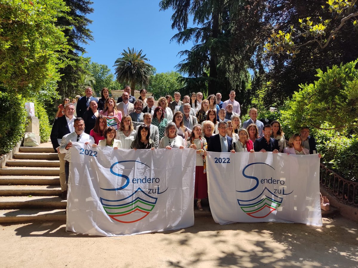 🔷 MATALASCAÑAS GALARDONADA COMO 'SENDERO AZUL' 🔷

🚶🏖 El sendero Playa de Matalascañas ha sido galardonada por la As. de Educación Ambiental y del Consumidor con la ‘Bandera Sendero Azul' por su valor ambiental.
 
¡Ven a Matalascañas y disfruta de nuestro ‘Sendero Azul’!
