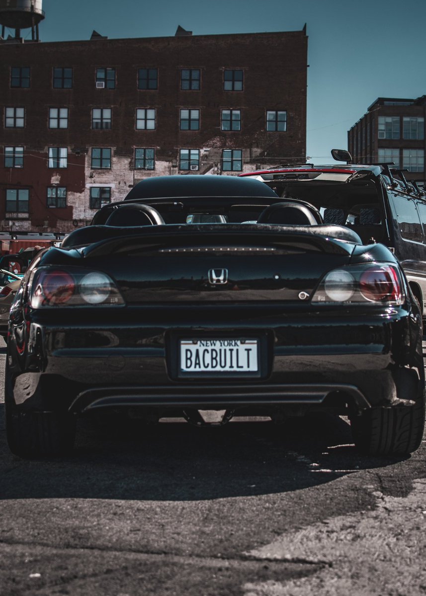 funnybeast33's tweet photo. Morning guys hope you have a great morning just going to drop some pictures here for you guys to hit that love button lol #s200 #hondas2000 #s2k #carporn #carmeet #carsandcoffee #carphotography https://t.co/BM33eDGd7W