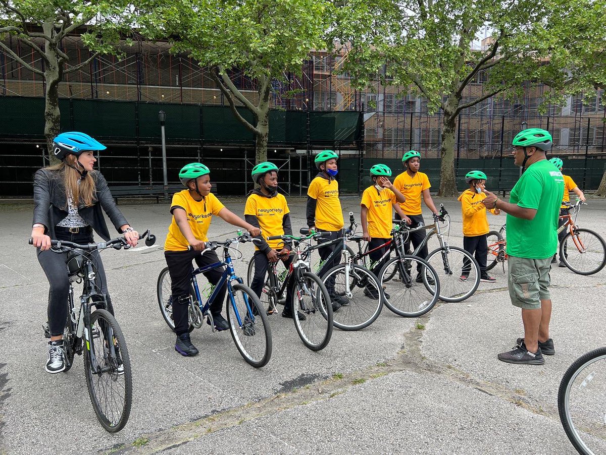 JenMaxfield4NY's tweet photo. The best kind of news assignment— outside on a beautiful day, exercising with a great group of kids ☀️ our story on bike school airs next week on @nbcnewyork @new_york_edge @bikenewyork #brooklyn #eastnewyork #bike #bikebrooklyn https://t.co/I3PCDrHvCl