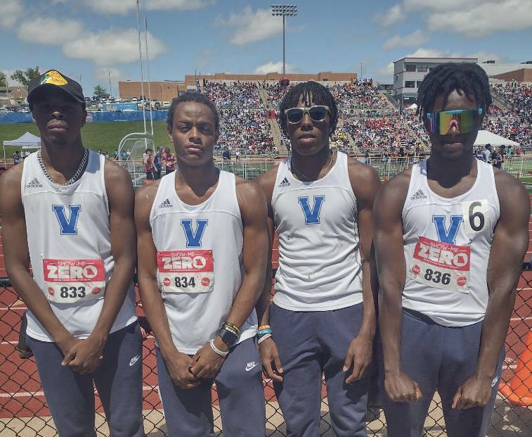 Vashon Football tweet media