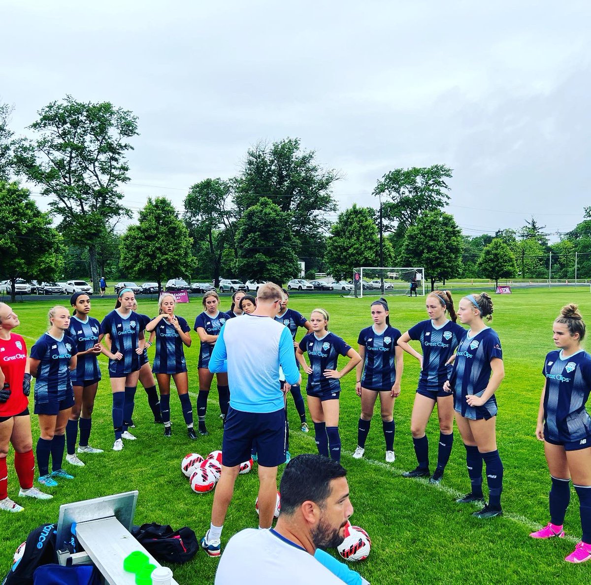 Great start ladies! 3-3 Vs Rebels SC from California <a href="/ECNLgirls/">ECNL Girls</a> 🦈⚽️