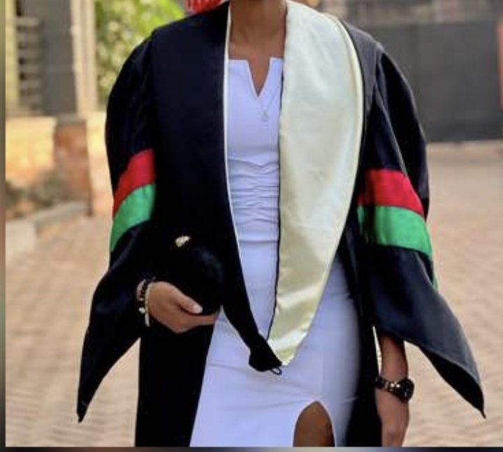 AKasingye's tweet photo. I have always interested myself on how we wear the hood on graduation. Frame 1 is wrong. The hood flows behind. Its tip should be under a tie or fastened with first shirt/blouse button. The course colours should flow behind the graduand where congratulatory note/money is placed. https://t.co/VAcE0jbQAC