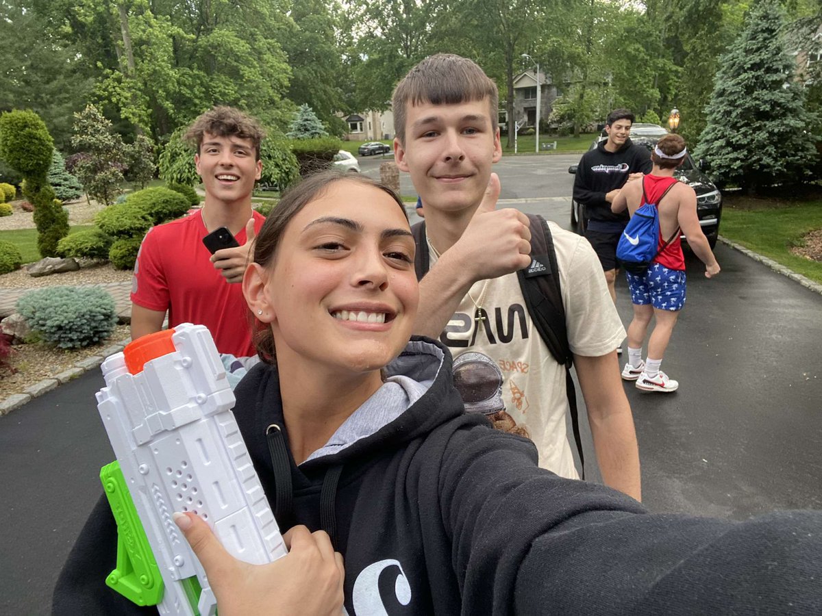 Assassin tweet media