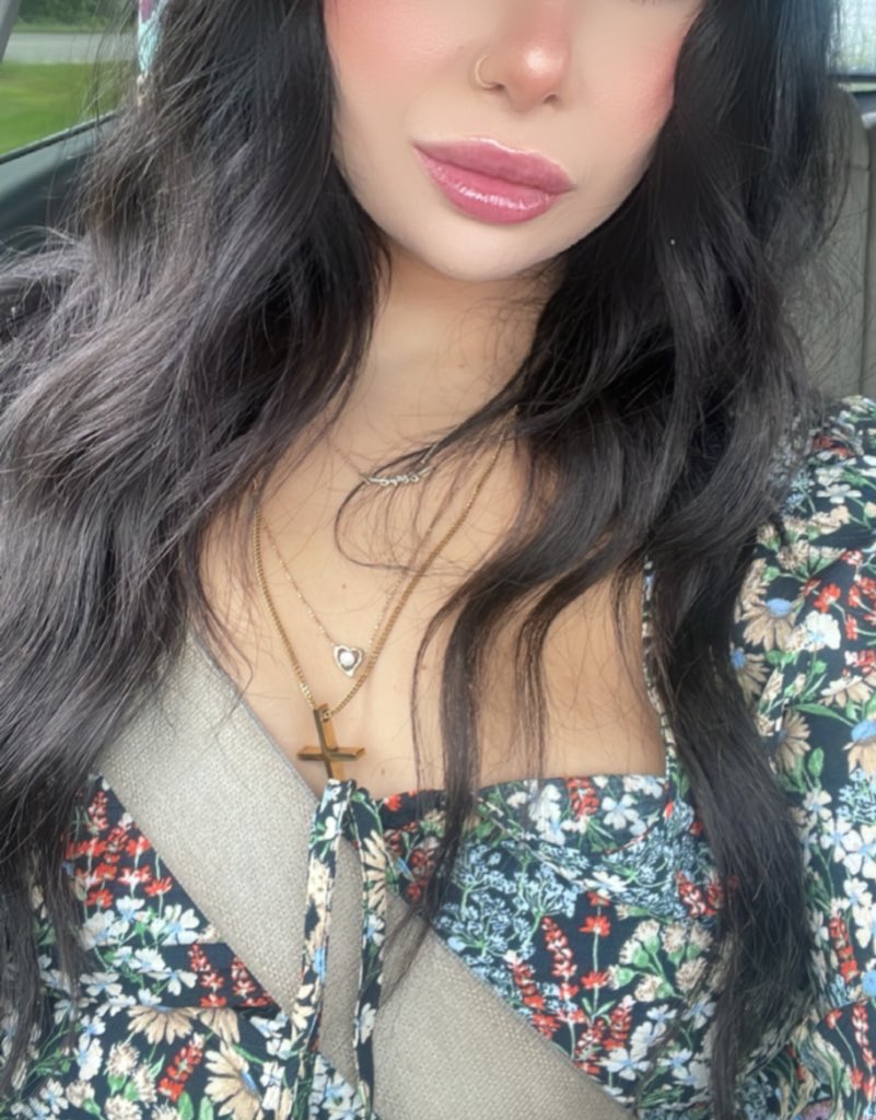 AllythePear's tweet photo. #findom 🐷 https://t.co/yexZw5VqbN