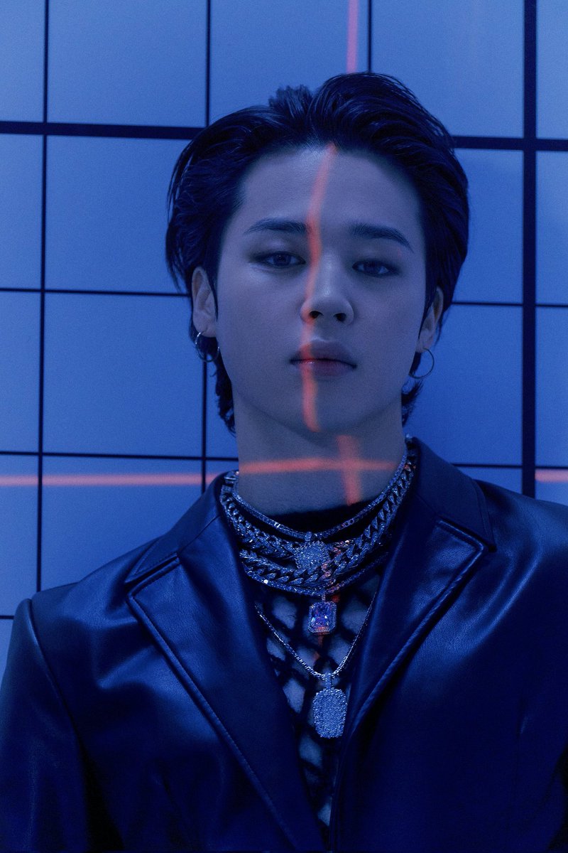 CloutNewsMedia's tweet photo. Park Jimin is dashing in new teaser for #BTS_Proof

#bts #parkjimin #jimin #proof https://t.co/gSHToeN3Ym