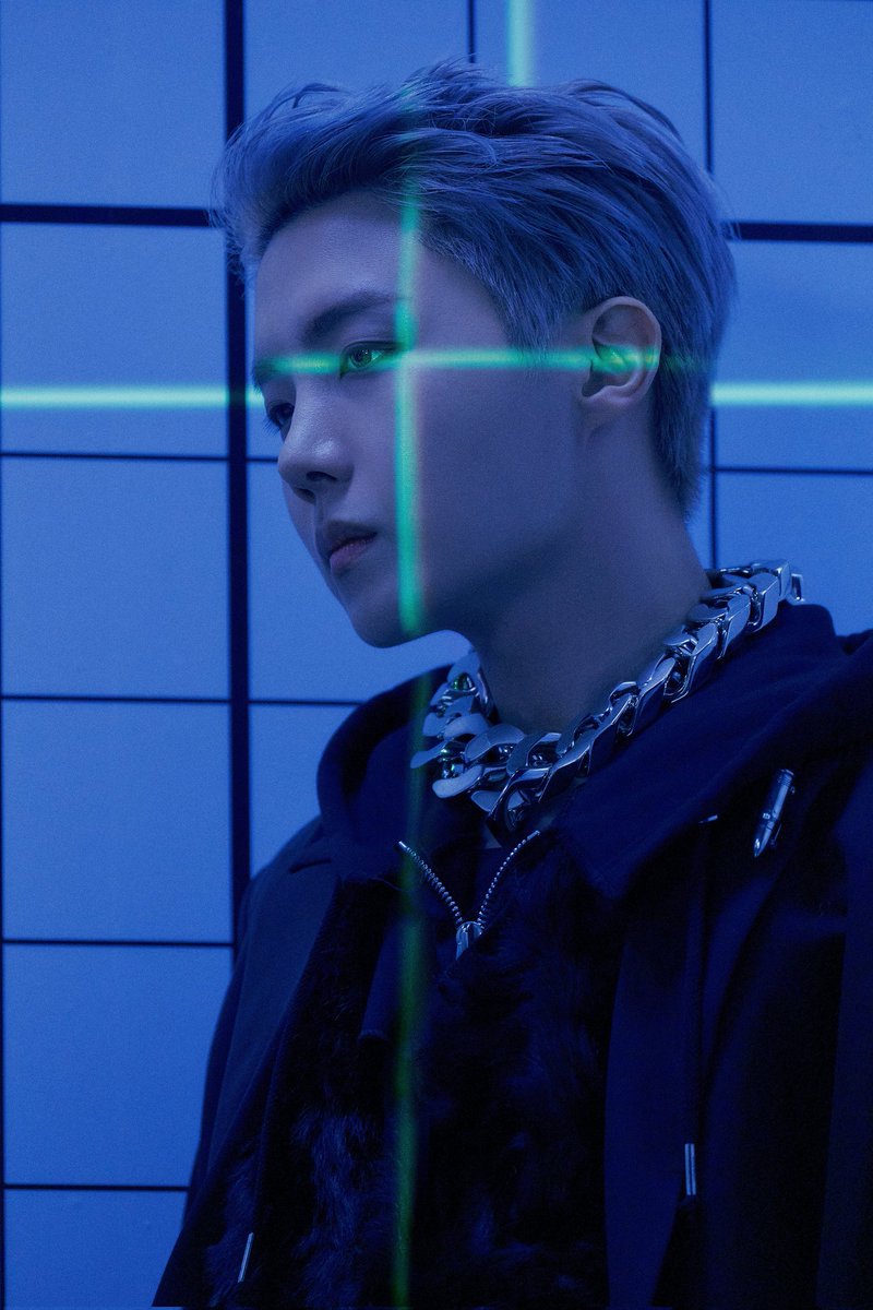 DIOS MIO!! Esta foto no tengo palabras, por favor véanla... El perfil  lateral perfecto de este hombre es irreal 😵 💫 el MULLET tan obvio la nariz  wow lando Norris eres perfecto, image size:800x1200