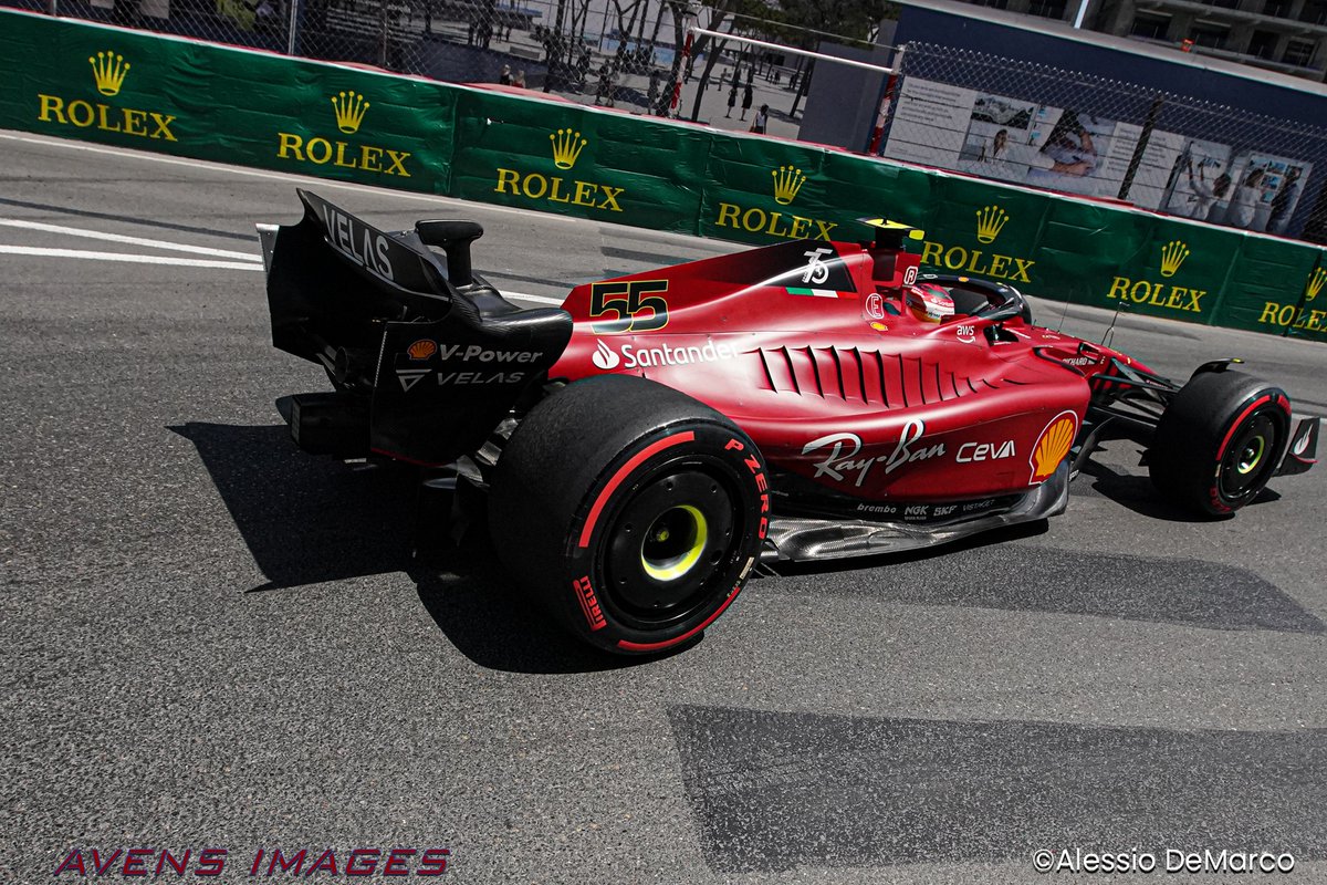 SalaStampRacing's tweet photo. Prima fila tutta #Ferrari
Pole di #Leclerc conferma l'ottima qualità della F175 sul tracciato di #MonacoGP
Qualifiche concluse con il botto di Perez all'ingresso del tunnel che chiude la possibilità di migliorarsi a:
#Versteppan #Hamilton #Ocon
📸 @Alessio_DeMarco https://t.co/Y6de5pdiCG