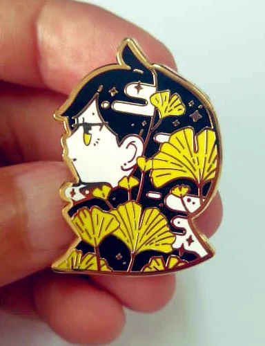 got some sample pictures of new pins from manu👀✨ 