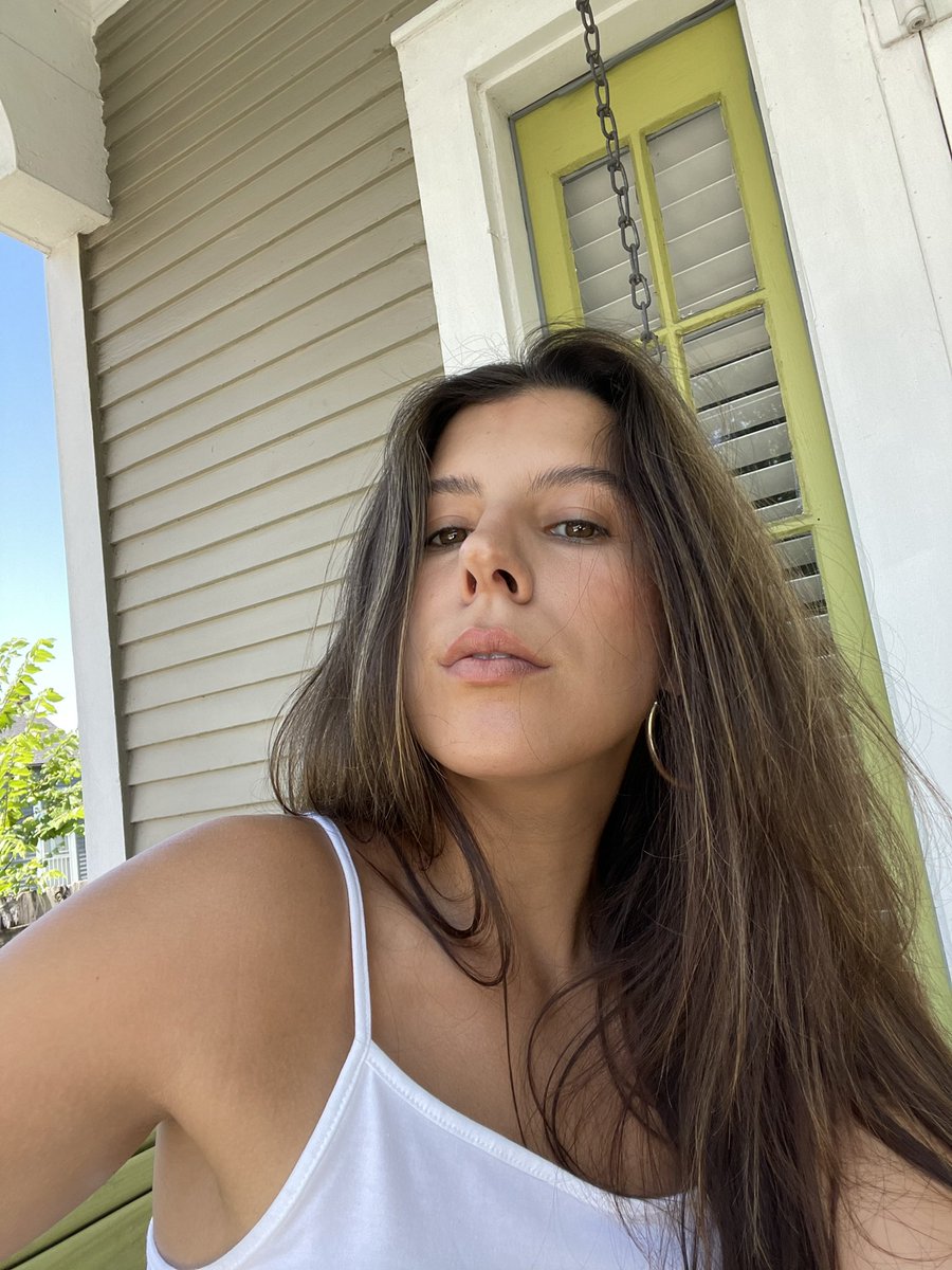 cterry3's tweet photo. sunshine baby☀️☀️☀️🍒 https://t.co/79NcxqTlB9