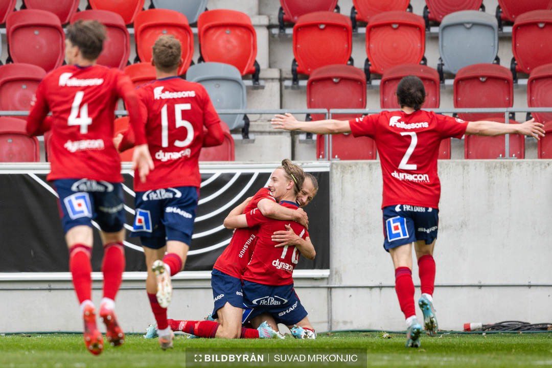 Röda-Blå! ❤️💙
#ÖstersIF