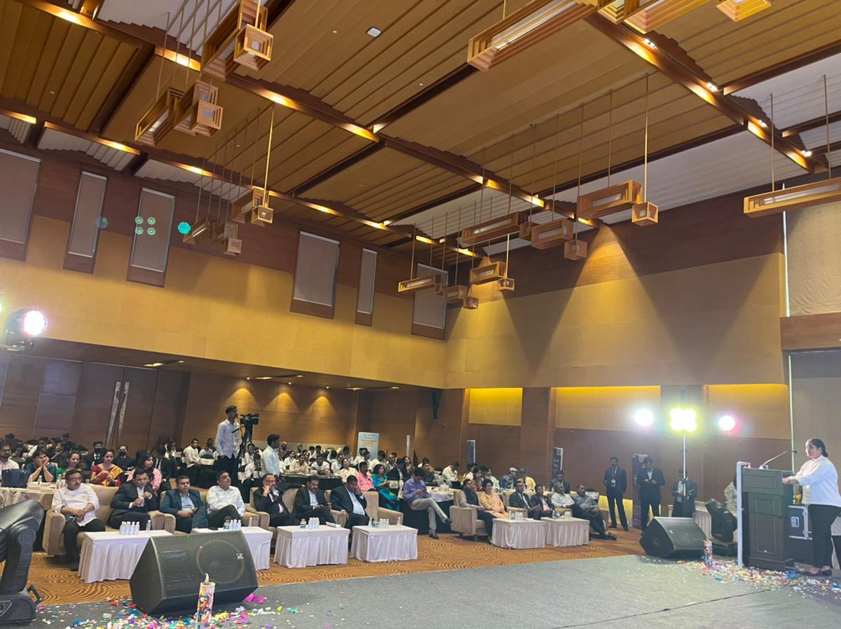 BPCLAllahabad's tweet photo. #KitchenChamp UP state winners felicitation event in Lucknow the City of Nawabs #daawat-e-jeet
@BPCLimited @BPCLLPG @kumarsantbpcl @vijaytilak1 @nairran1 @ashutoshbpcl @BpclStateLPGUP @MonaSrivastava9 https://t.co/hDTXucCWWZ