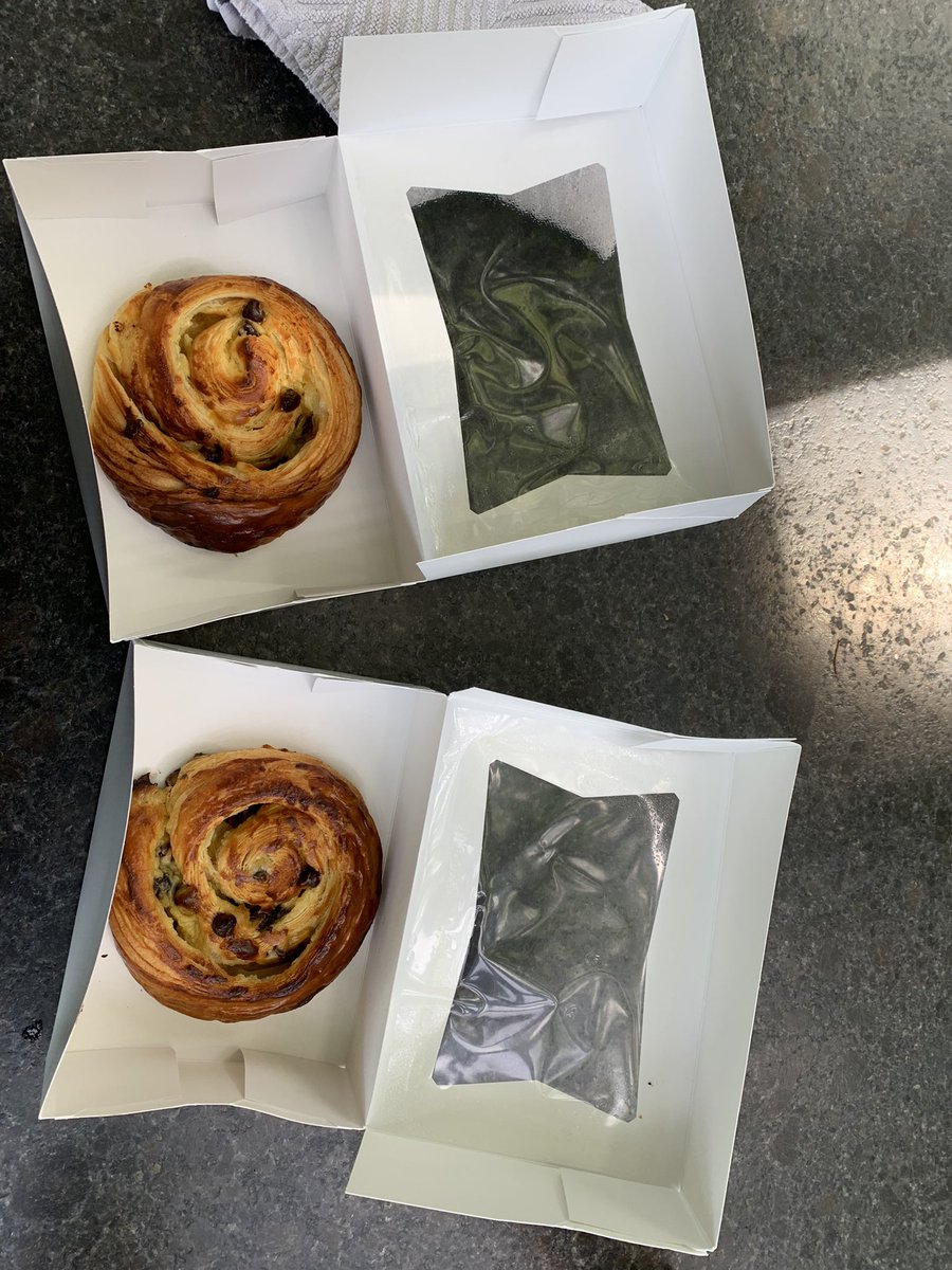 andrewcareaga's tweet photo. I finally made it to #CrepeEscape to try out some French pastries. Look at that escargot! https://t.co/411XLhB1gZ