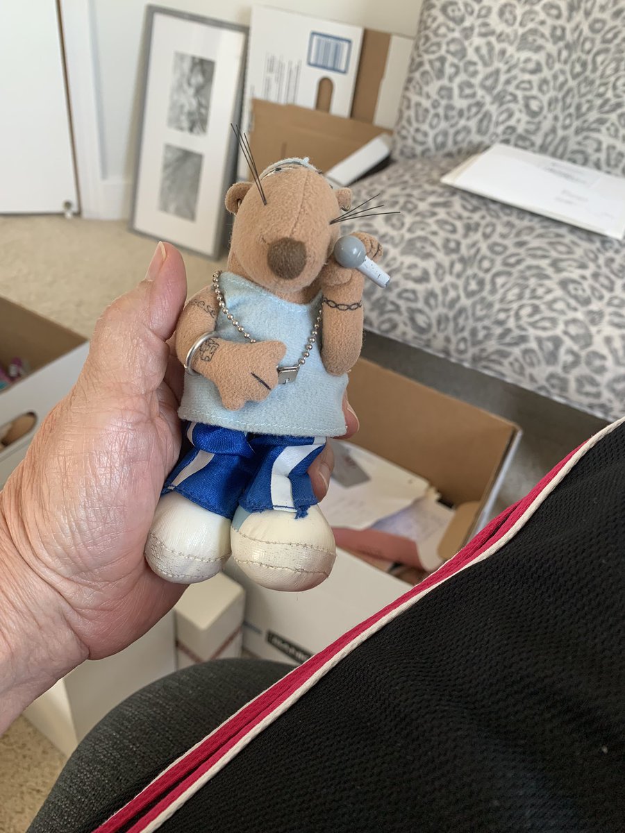 kilbernbitz's tweet photo. @Tha_Dodger give me the mic, cause I don’t like to share it, with you little rapping rodents rapping worse than a ferret. I’m a spice mice, I’ll make you say it twice, and all you other rotten rodents are vanilla ice. https://t.co/zWA2pvjJlI