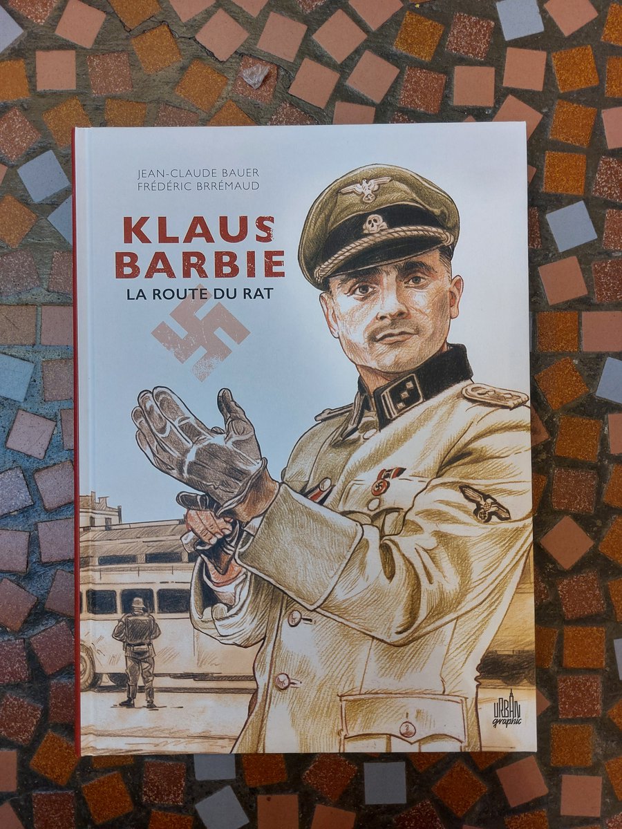 librairiemollat's tweet photo. "Klaus Barbie : la route du rat" chez @UrbanComics retrace la vie, la traque et le procès d'un des plus grands criminels de l'histoire. Passionnant et important, le roman graphique est à retrouver à l'adresse suivant  👉 https://t.co/KyJkySbhbm https://t.co/T1Tks3dAwV