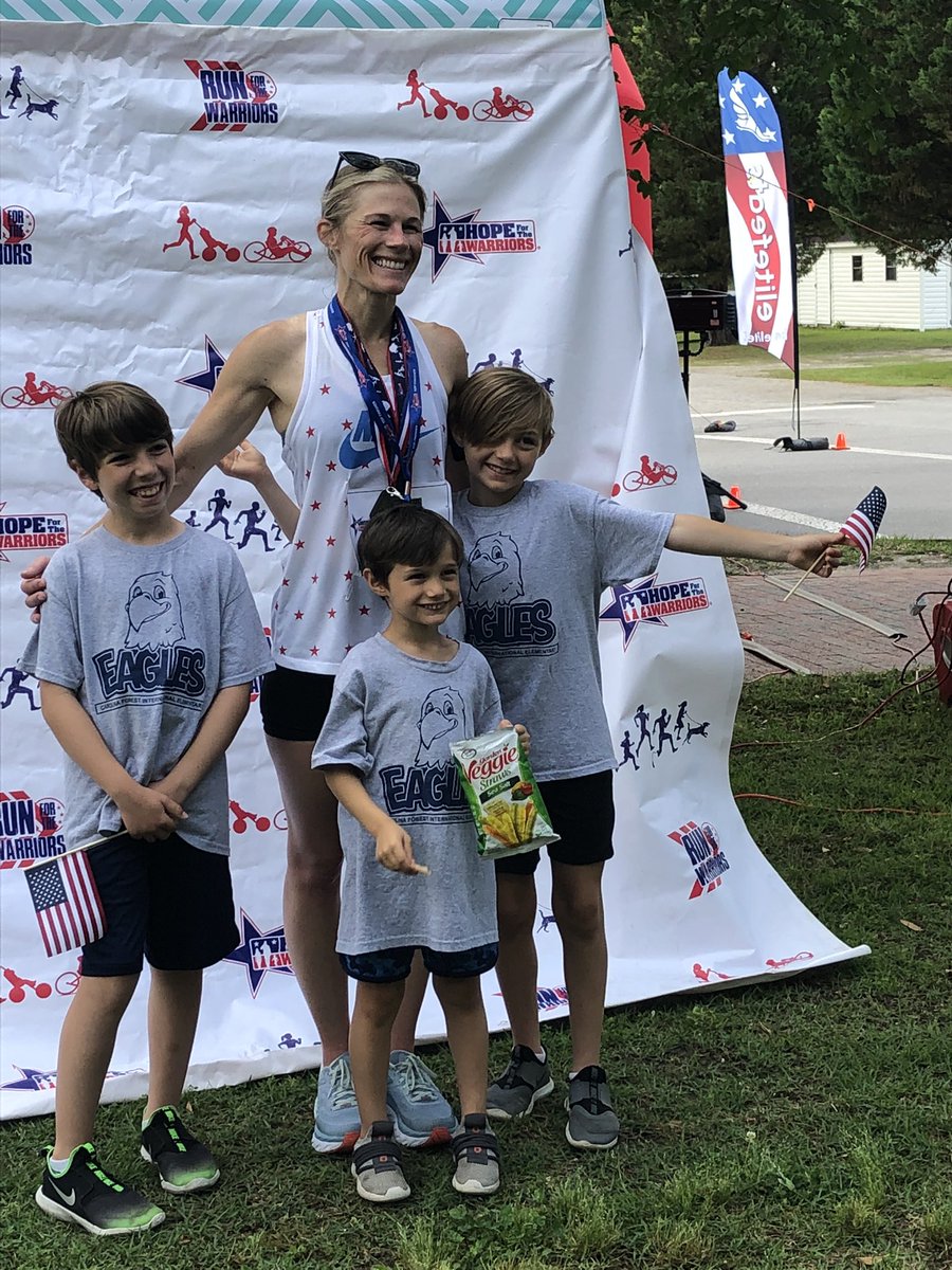 Hope4Warriors's tweet photo. Beautiful day for Run For The Warriors in Jacksonville. Today we ran, honored, and remembered! #hope4warriors
#runwithhope https://t.co/zc90Vjzr73