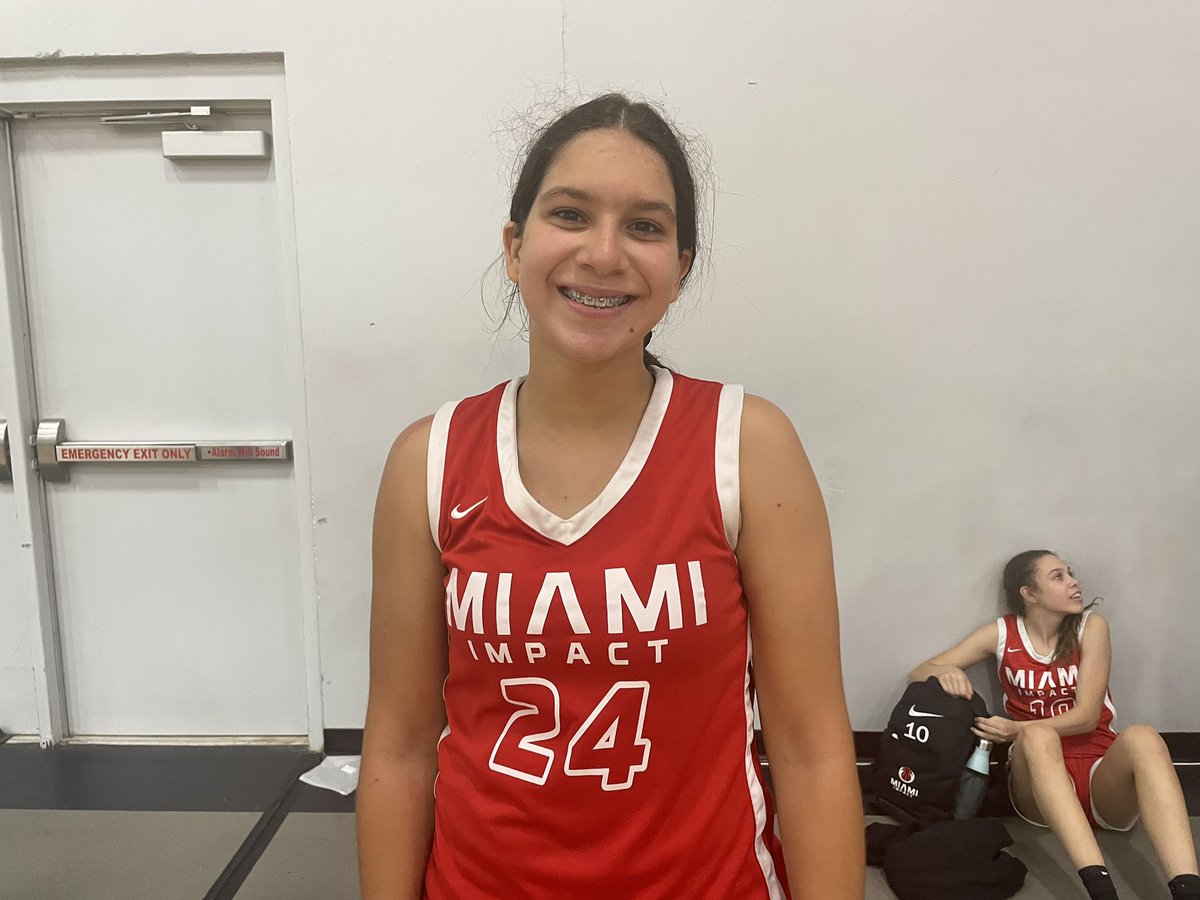 AkiemBailum's tweet photo. FL high school hoops fans are in for a treat watching Stephanie Vega (‘26 Somerset Silver Palms) the next 4 years - has shined all @PGHCircuit long and is teeming with upside! 📈📈📈

#PGHTriumphRegionFinals

@BrandonPGHFL @CoachShaySmith @CoachShaySmith @UpwardSC @MiamiImpact https://t.co/ShU1N3pI2w