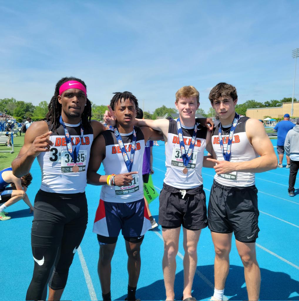 <a href="/DekalbBoysTrack/">Dekalb_Boys_T&F</a> take 6th in the 4x200 <a href="/IHSAState/">IHSA State</a> #ihsa.