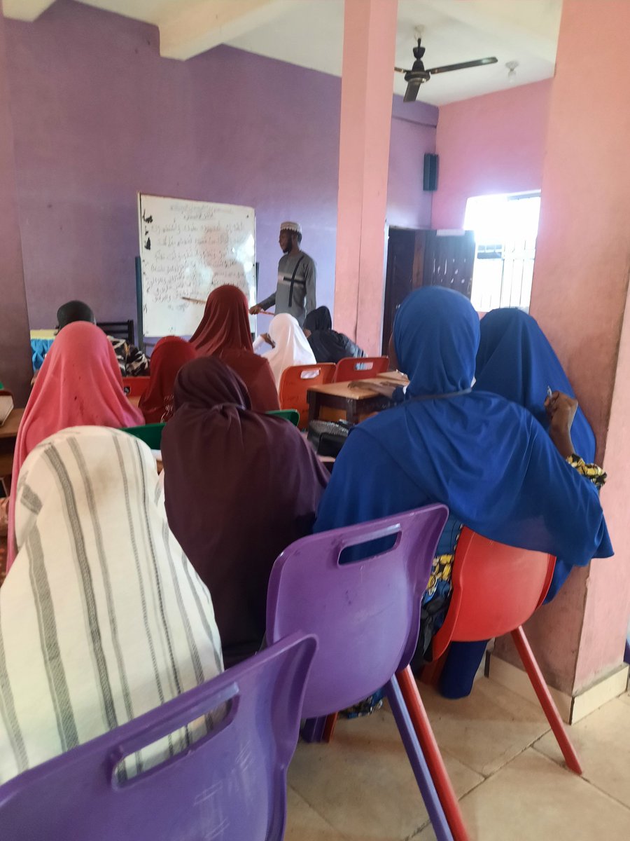 ampexlmac's tweet photo. Learning session on the Islamic methods of doing Istikhaarah when making decision on any affairs.
#mssn #ampex #ala2.0 #youthdevelopment https://t.co/QEw8tCTJMG