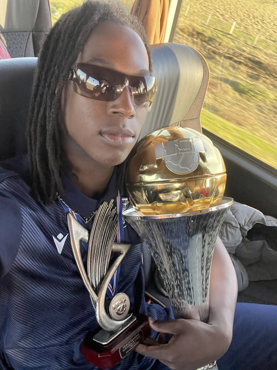 Eina. <a href="/Seinnibylgjan/">Seinni bylgjan</a> #valur2022