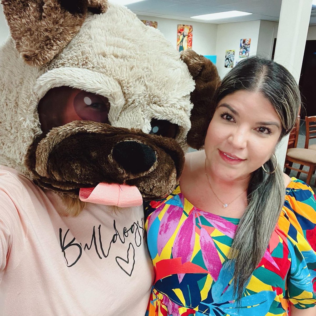 MrsHammondAP's tweet photo. End of another year at RBSMS! So grateful for the amazing people I work with! Their GRIT and perseverance in a year that was arguably even harder to navigate than the last, is inspiring. These bulldogs tenacity and strength proves that we really are #bulldogstrong 🧡🐾 https://t.co/HUmpEYS3Qo