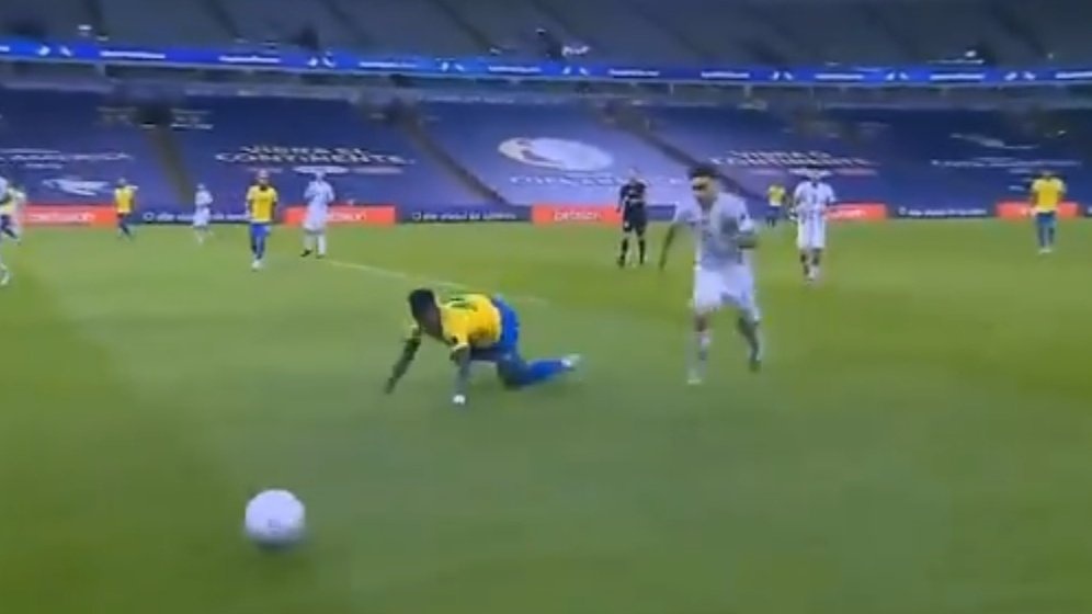 La unica persona de todo el planeta que fue capaz de parar a Vinicius Jr.