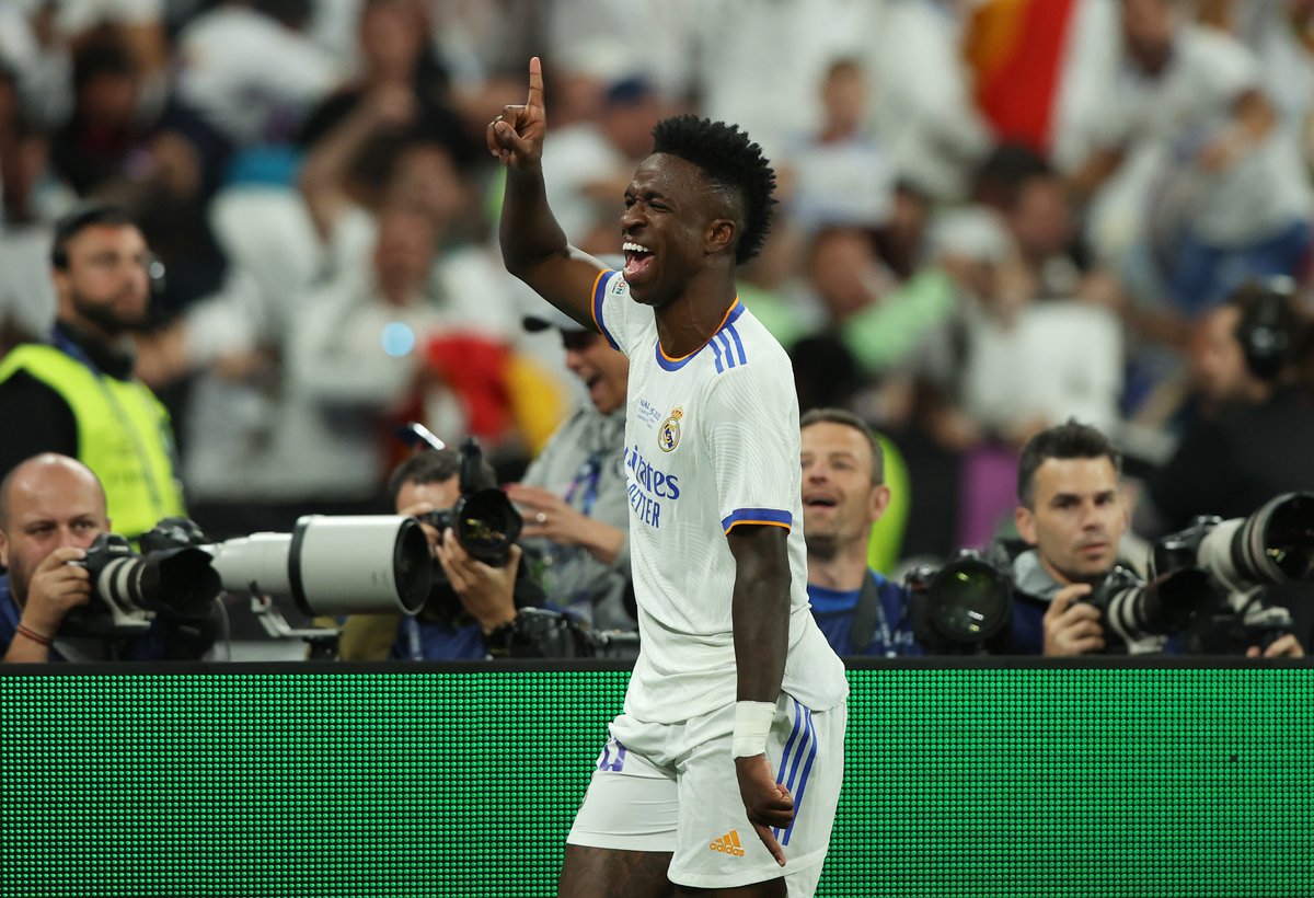 ChampionsLeague's tweet photo. 🇧🇷 Vini Jr. strikes for Madrid in his first #UCLfinal! https://t.co/VABfQK5z9u