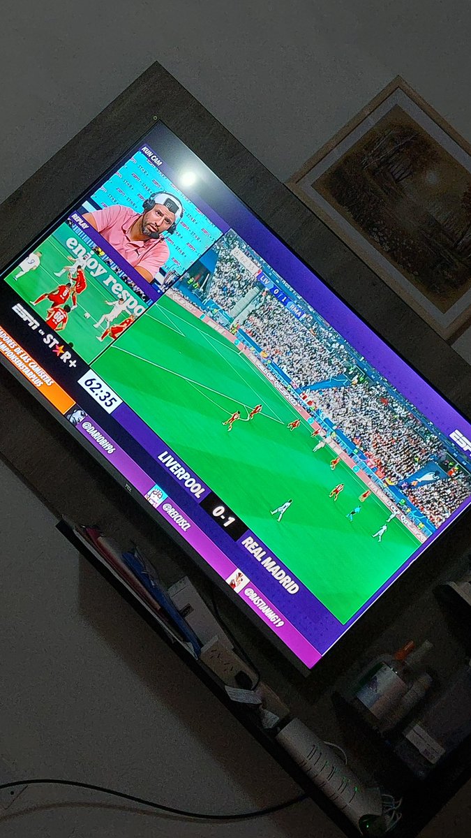 AleDaviid's tweet photo. @StarPlusLA Aguante el kun y el real Madrid #ChampionsEnStarPlus https://t.co/QwIKDQDiTG
