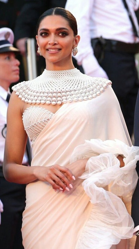 yeabema's tweet photo. Unless some sudden miracle happens she truly remains the last of the stars whose aura and effortless grace is just royally regal &amp; the one whose success story and legacy’ll be remembered for generations to come! Tnk you for the woman that you are Dp, Keep soaring and shine on✨ https://t.co/lzdKZqv9o7