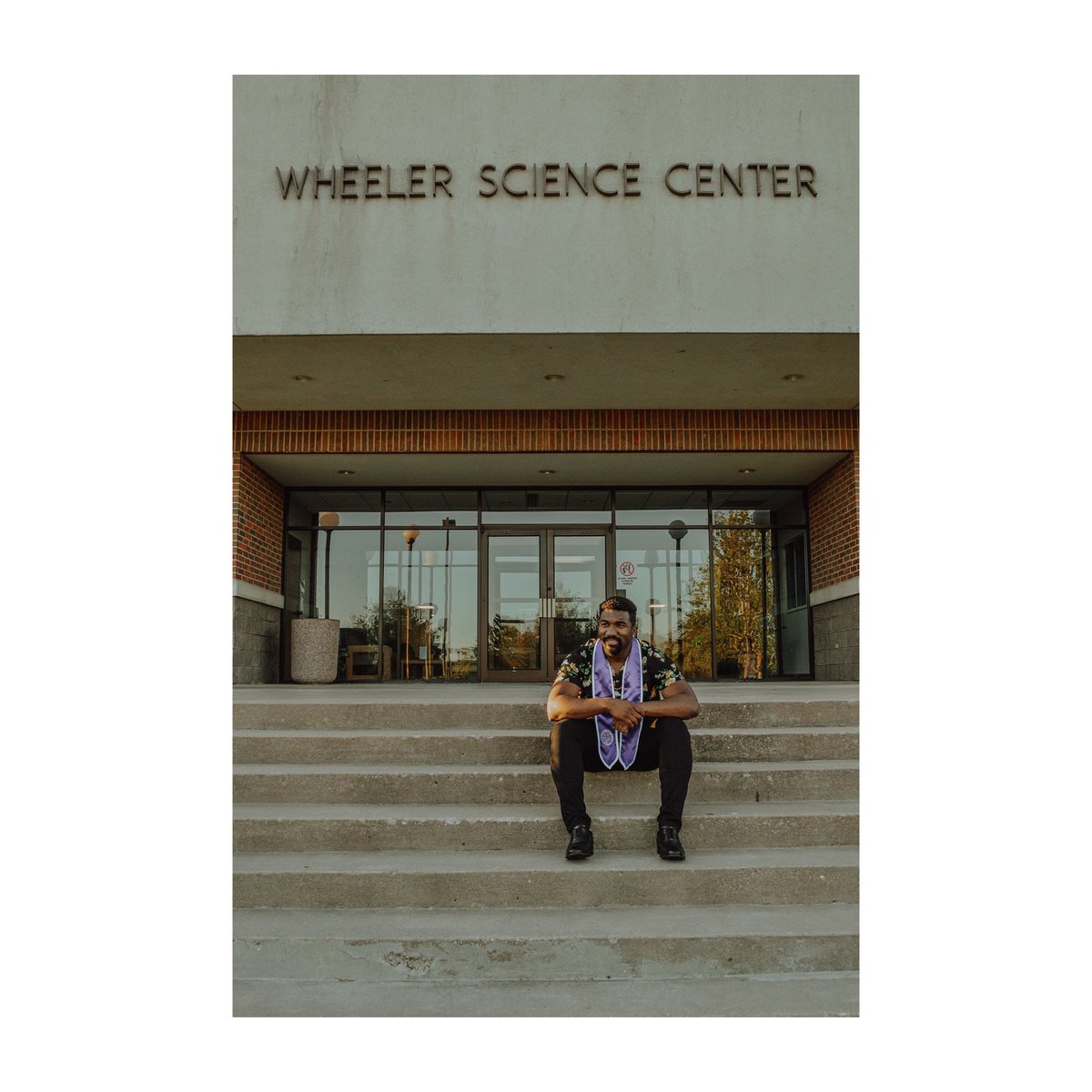 EricKnightInc's tweet photo. I was patient. I persevered. I did it. SBU was my home for 5 years, and a small piece of me will always be here. 

Keep going. 
“Run your race.”
B.S. Physics with Engineering ✌🏾 https://t.co/wiyEQIHLeU