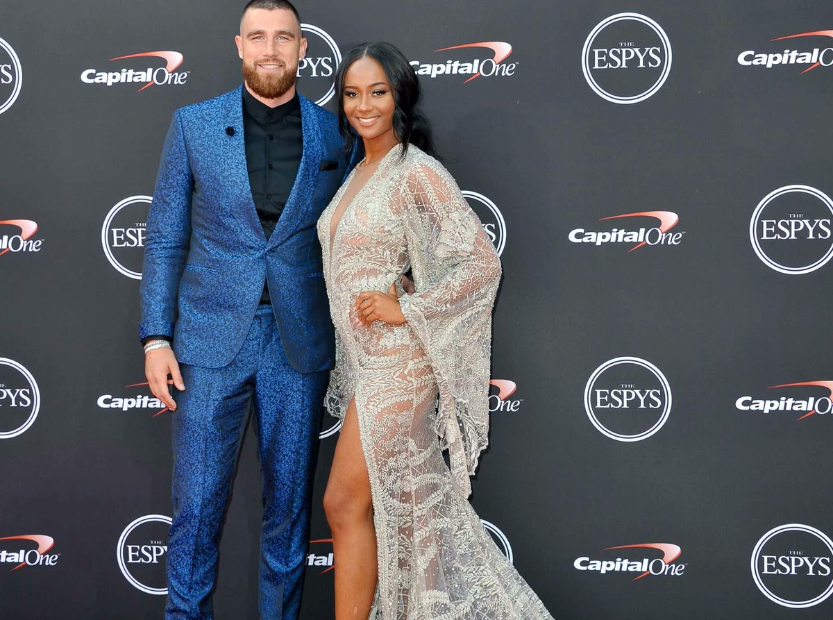barstoolsports's tweet photo. Travis Kelce's Girlfriend Kayla Nicole Allegedly Broke Up With Him Because He Kept Making Her Pay Half of Everything In The Five Years They Were Dating https://t.co/vT4F9vc41b https://t.co/6TbLFd4QXf