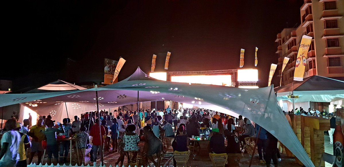 RadioCitizenFM's tweet photo. Hali halisi ndani ya Yacht Lounge Mtwapa kwa udhamini wa @TuskerLager #MsetoTour #Nexters #TuskeAt100 #NextersFest #Nexters #TuskeAt100 #Tuskerfest #NextersFest #MsetoCampusTour https://t.co/TrC7MUpQRS