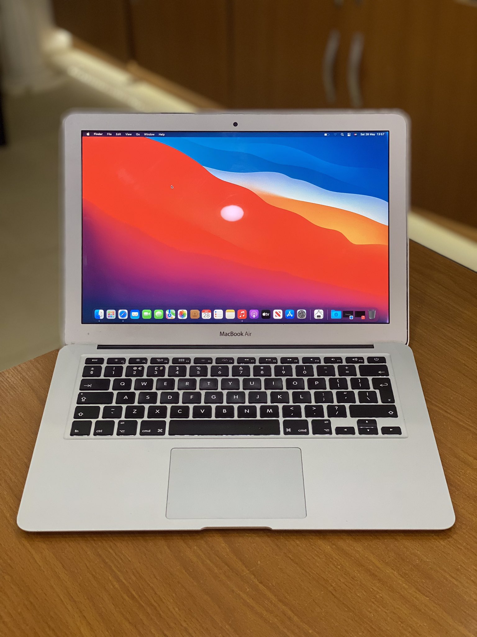 Macbook air 2017 best sale cost