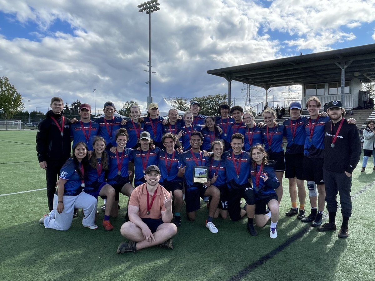 So proud of our <a href="/SutherlandSec/">Sutherland Secondary</a> Senior Ultimate Team making their way to the FINALS! They played their hearts out yesterday and we are so proud! Way to go Sabres!!!