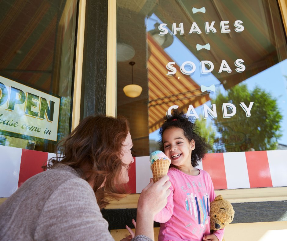 HeritageParkYYC's tweet photo. Harvey's Confectionery is now open later for the Summer! You can now make memories with your loved ones as you enjoy your favourite treats from 11 a.m. to 9 p.m. daily!
#HeritageParkYYC #MakeHistory #YYC #Calgary #YYCLocal #YYCSupportLocal #YYCEats #YYCFood #YYCFoodies https://t.co/S1up0aTzZS