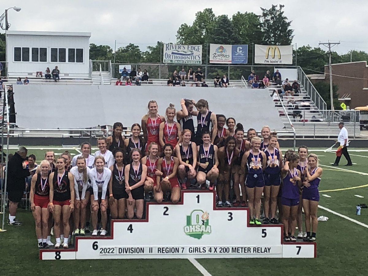 CHSTigerTrack's tweet photo. STATE BOUND!!! 4x200m Cockerham, Lowe, Winter, Yancey🏃‍♀️💪 https://t.co/ptG3De1LD1