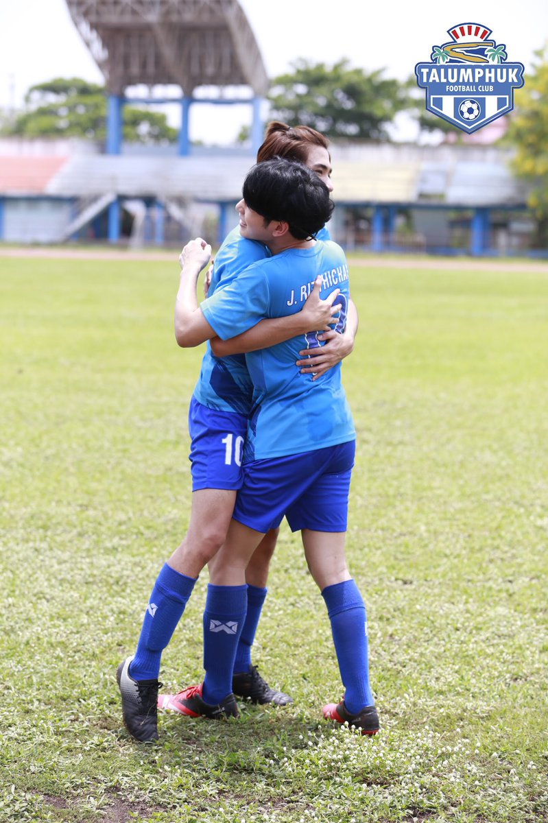 tlp_fc's tweet photo. ฝันดีนะครับทุกคน 

ขอบคุณที่รักกันครับ

#MyCoachตะลุมรักตะลุมบอล
#ทีมฟุตบอลที่ดีที่สุดในปากพนัง 
#TLPFC #ตะลุมพุกFC
#ViuOriginal #Viuซีรีส์ไทย
#Viuอ่านว่าวิว

แอดมินฟันเหยิน 🤓 https://t.co/3UAHNCaqR7