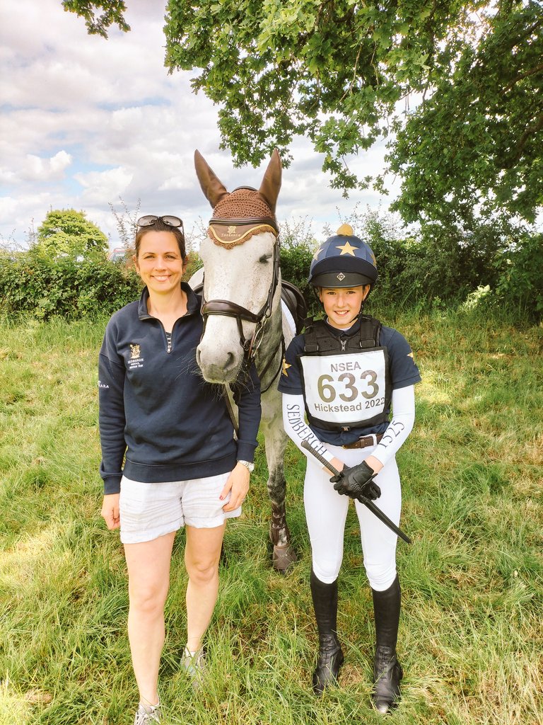 Sed_Equestrian's tweet photo. Harriet psyched up #eventerschallenge. https://t.co/TqQH9QITYg