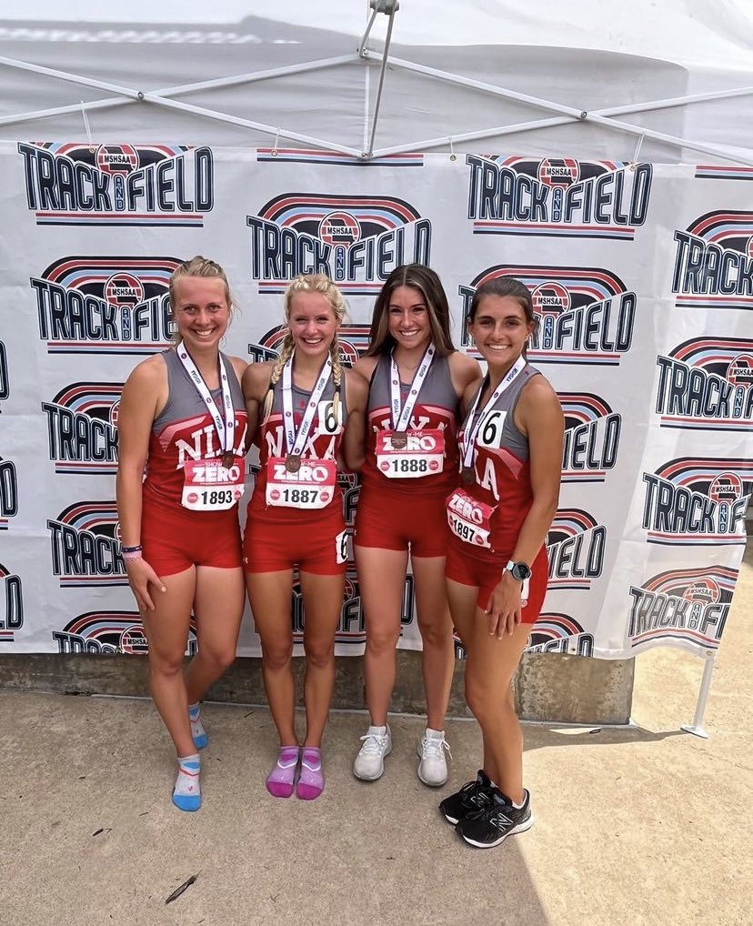 Girls 4x800 earns our first relay medal since 1990 and our first 4x800 since 1980.  Girls ran 9:39.62 and places 7th <a href="/nixaathletics/">Nixa Athletics</a> <a href="/OzarksOzone/">Ozarks Sports Zone</a> @MoMileSplit