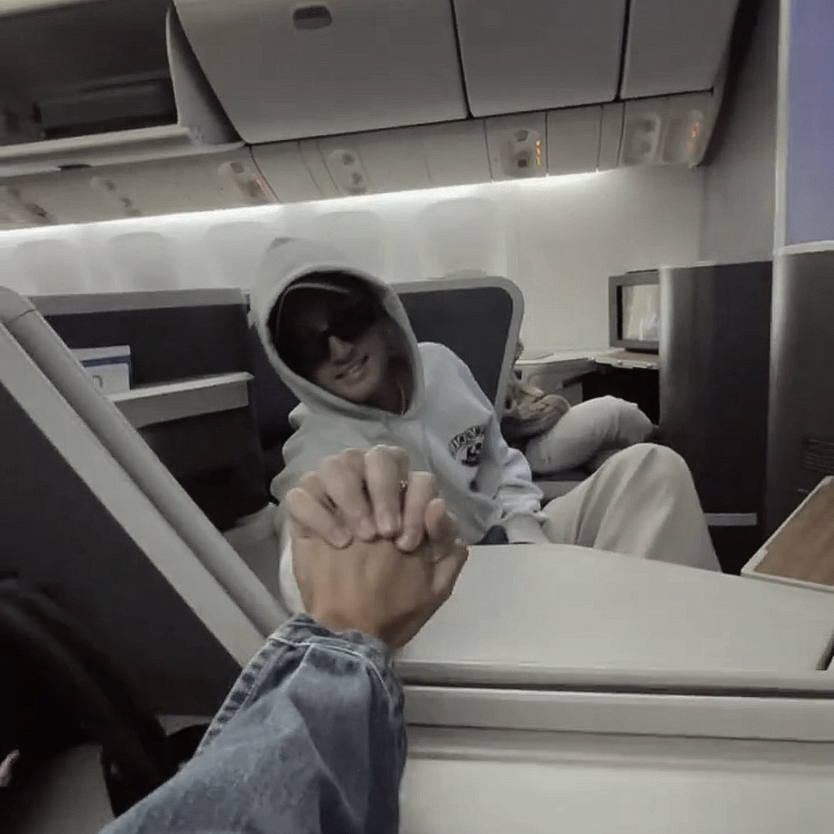 comfortkras (@comfortkras) on Twitter photo 