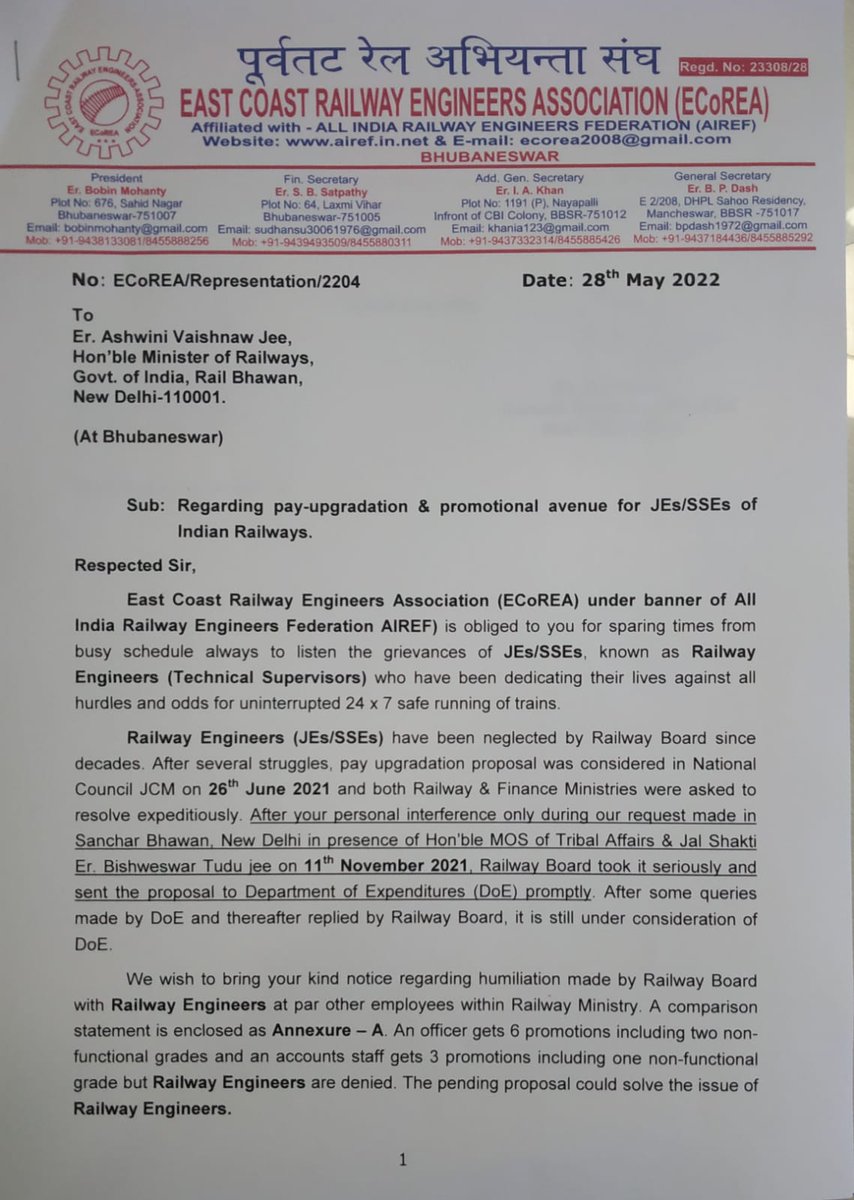 ecorea2008's tweet photo. Hon'ble @AshwiniVaishnaw sir, Rly Ers (JE/SSE) r thankful for going through our representation today at BBS and recalling our meeting with you on 11Nov21 @ New Delhi in presence of Hon'ble @Bishweswar_Tudu sir &amp; for assuring us for immediate action with MoF.
#JusticeToRly_JE_SSE https://t.co/iOFtlvqx8I