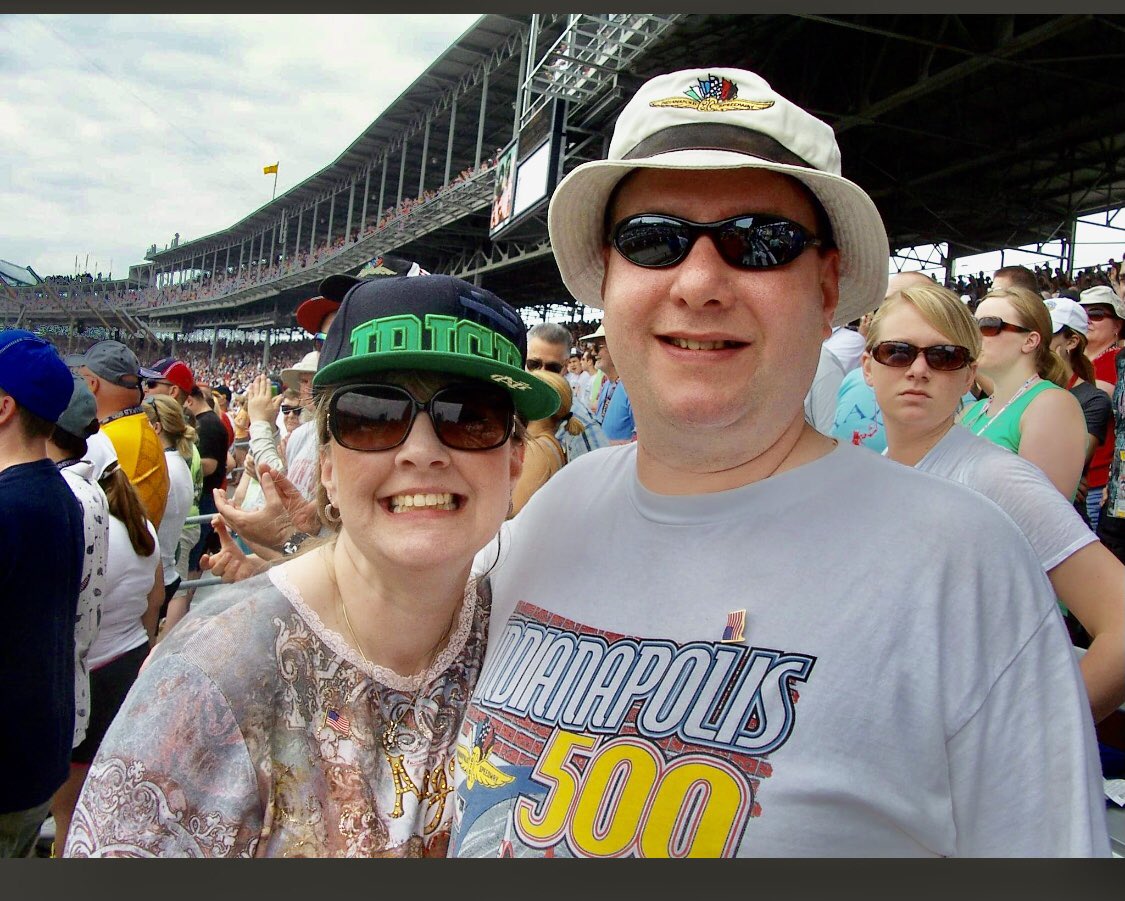 sharonainvegas's tweet photo. Tomorrow, my family & I will travel to Indianapolis to do what we’ve done for 30 years-the world famous Indy 500. It’s our tradition & time for laughing endlessly, tailgating, & performing shenanigans at the track that only we know about! #brothersandsisters #backhomeinIndiana https://t.co/QS71jxJXt1