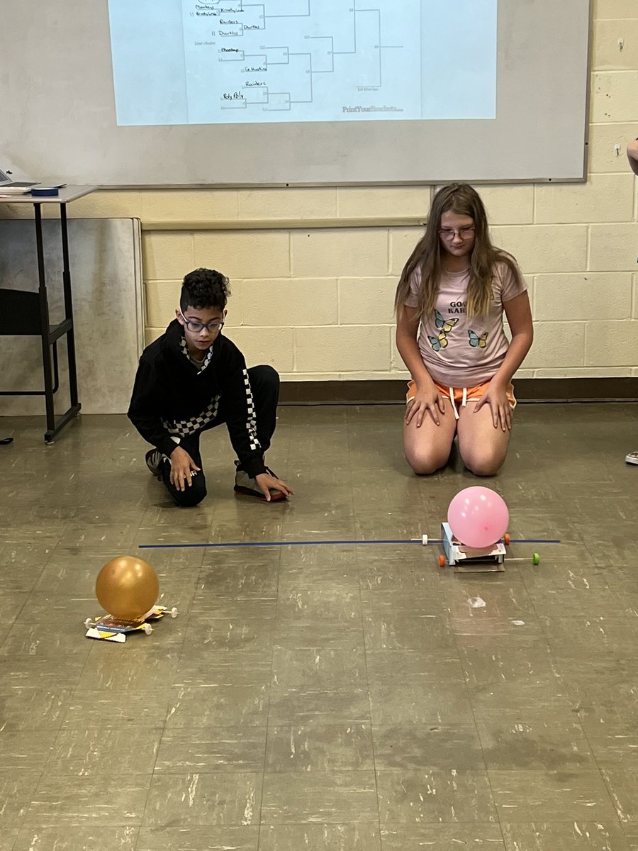 Using our scientific knowledge to create and race balloon powered cars! #scienceisfun <a href="/PCSDShiloh/">PCSD Shiloh</a> <a href="/ParmaSchools/">Parma City School District</a>