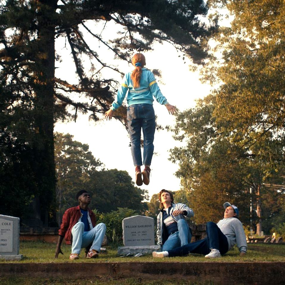 StrangerNews11's tweet photo. THIS MOMENT. 😱💥🪦 #StrangerThings4 https://t.co/Lhkp8gJmuR